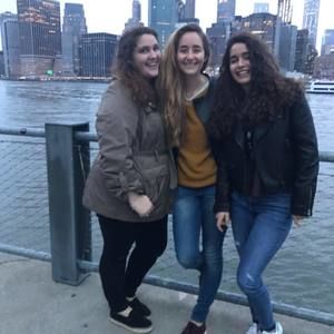 Meet your Posher, Emily